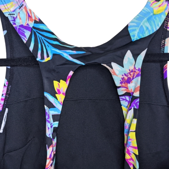 DSG Floral Sports Bra - Size S 🌸💪 - Picture 5 of 6